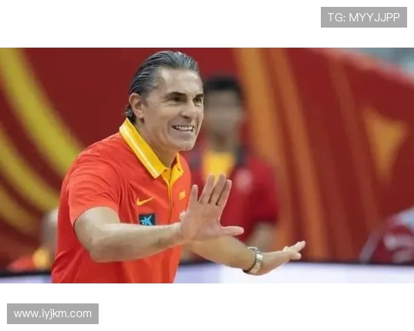 卫冕冠军西班牙男篮小组出局 主帅宣布卸任引发广泛关注